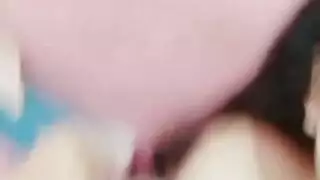 هاردكور غرفة التبديل: فتاة مثيرة تنكح وتبلع السائل المنوي