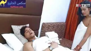 الطاولة الثدي هندي