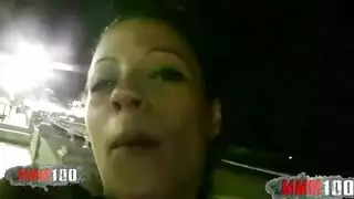 فرنسي وسيم يدفع لفتاة شارع مثيرة مقابل مص قوي وجنس عنيف