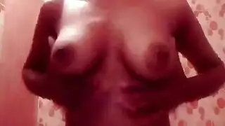وجه شيما مغطى بسائل منوي حار من رجل أسمر