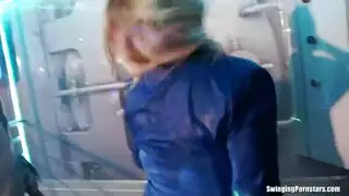 عاهرات مثيرات في فوضى جنسية جامحة