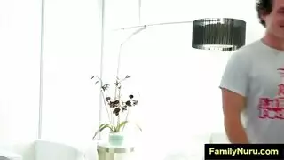 أفلام إباحية عالية الجودة للبث المباشر