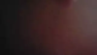 دب صديقتها يجعل أنجيليكا تتوق إلى القضيب
