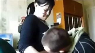 امرأة سمراء ساخنة ، امرأة سمراء ، احصل على كريمةها ، بعد امتصاص الديك