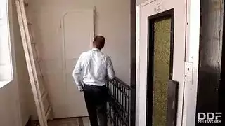 خيال ثلاثي شرجي – الفتاة الممتلئة تأخذ كل شيء