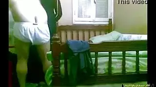 مدّ مهبلي الضيق بقضيبك المنتصب