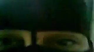 أفلام إباحية: ربة منزل عربية مثيرة تُدك بقوة من قبل فارس