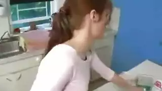 مصعد نحيف ضعيف المتشددين