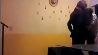 كاميرا خفية: زوجة تمارس جنس ساخن مع عشيقها السري