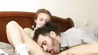 رغبات محرمة: الأخ يملأ مهبل أخته الضيق