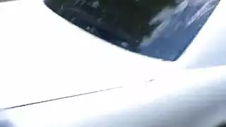 تصوير خفي: نيك في السيارة ومص مع عاهرة فرنسية في الغابة