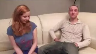 شريط بورن أول: رجلها يدخل طيزها بعنف بوضعية كلب