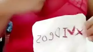 أفلام إباحية شرق أوسطية: كلام فاحش صريح ومشاهد قذف سائل