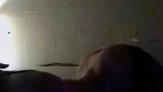 جمال عراقي فاتن في مشهد إباحي عنيف