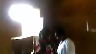 الاب ينيك ابته النائمه