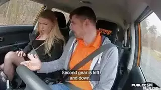 جنس استوديو سري: فنانات وعارضات في حراك صريح