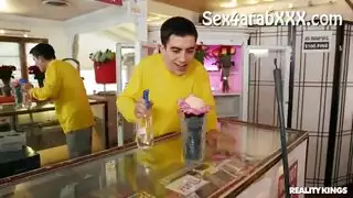 اسود ينيك كس وردي حتا نزول البن