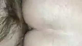 عبد للقضيب الضخم: مُقيد ومُدرَّب للخدمة المطيعة