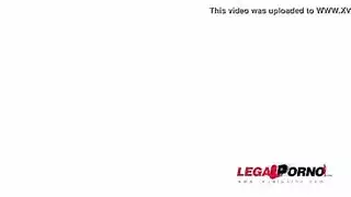 نظارات اختراق مزدوج لاعبة جمباز