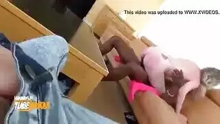 مقيد المشبك سمنة