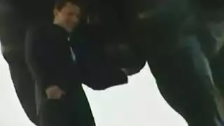 الاحت العالقه
